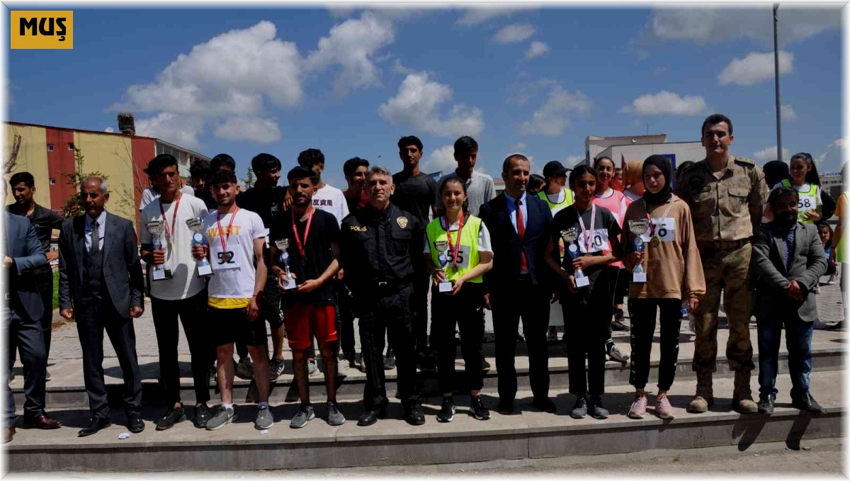 Bulanık'ta "Gençlik Koşusu" düzenlendi