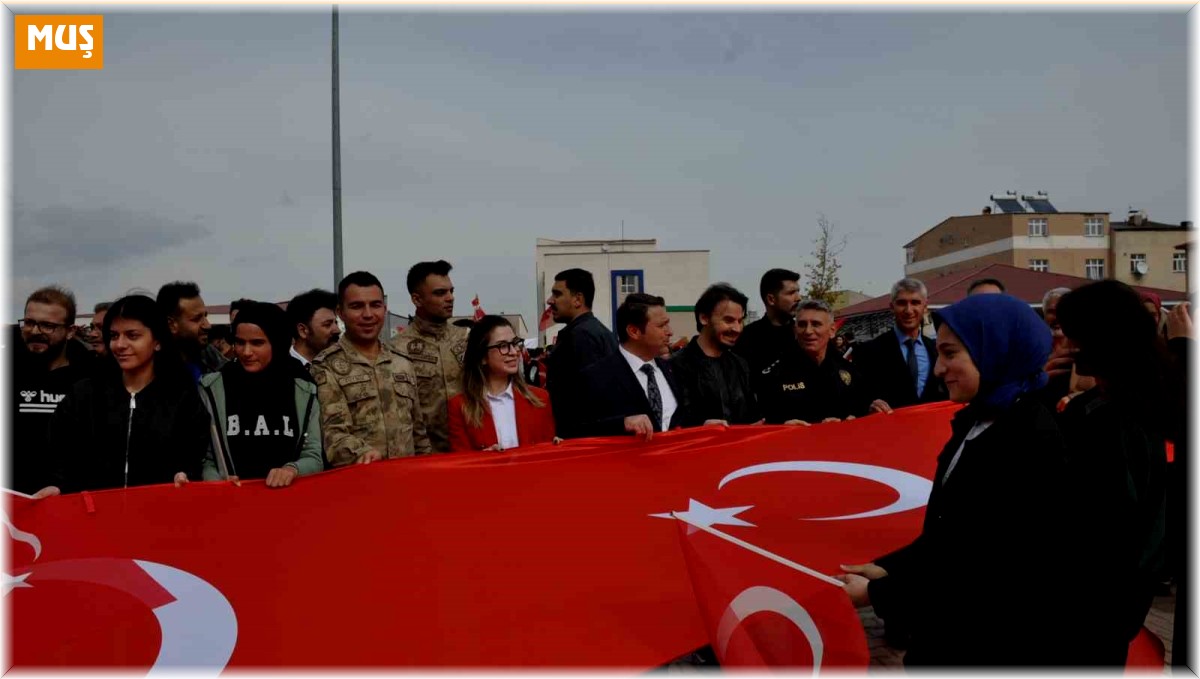 Bulanık'ta 'Gençlik Yürüyüşü' yapıldı