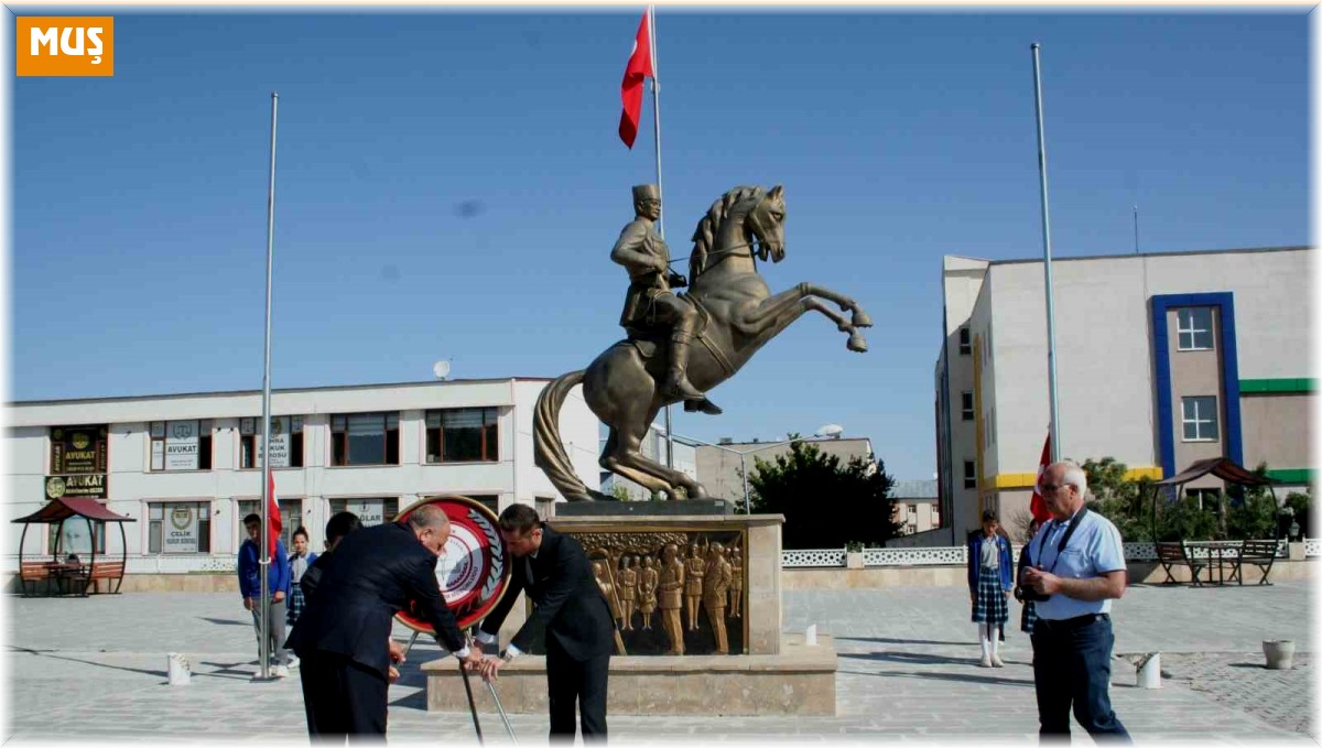 Bulanık'ta İlköğretim Haftası kutlandı
