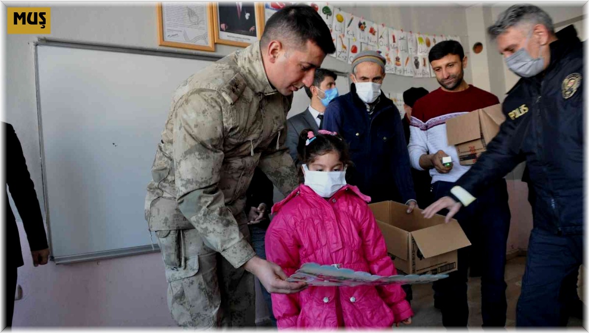 Bulanık'ta karne heyecanı