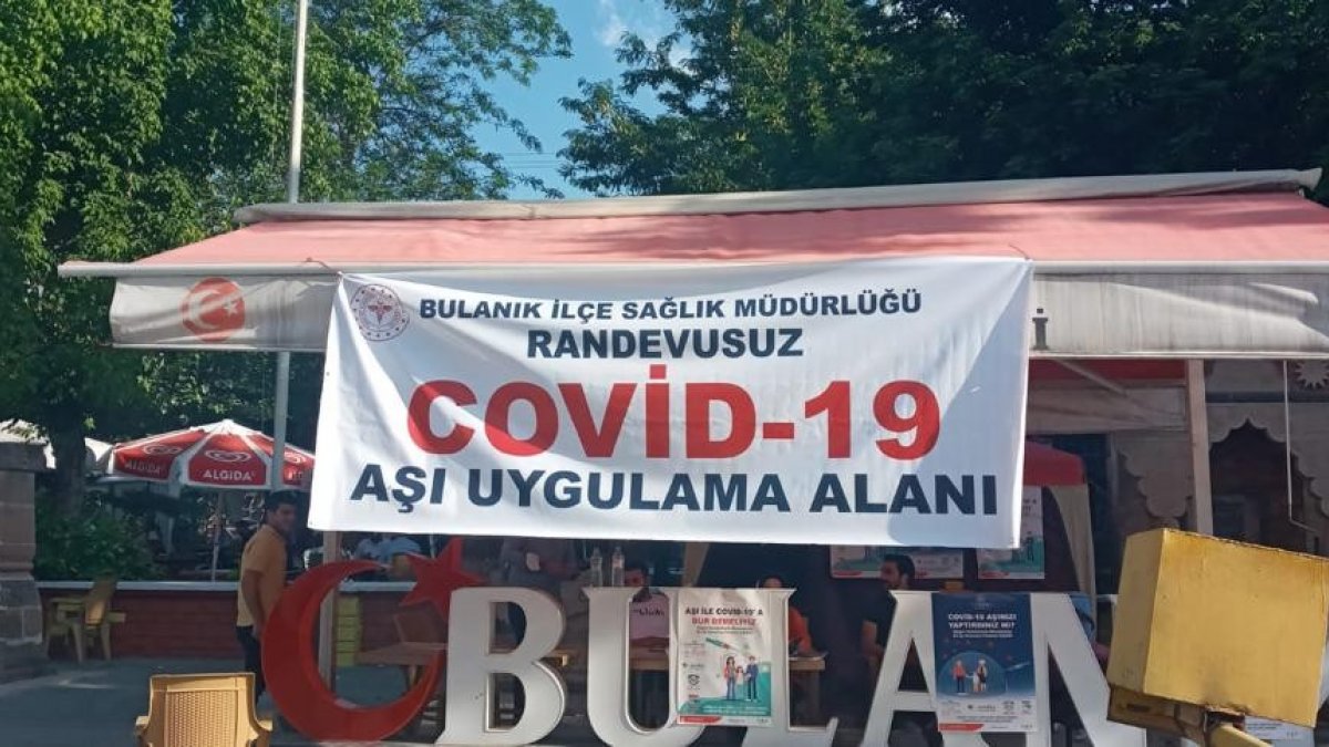 Bulanık'ta mobil aşı uygulaması