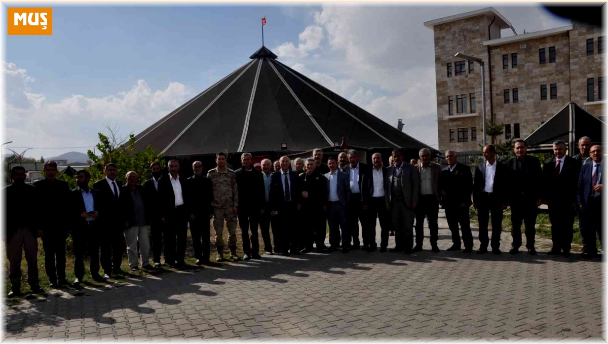 Bulanık'ta "Muhtarlar Günü" kutlandı