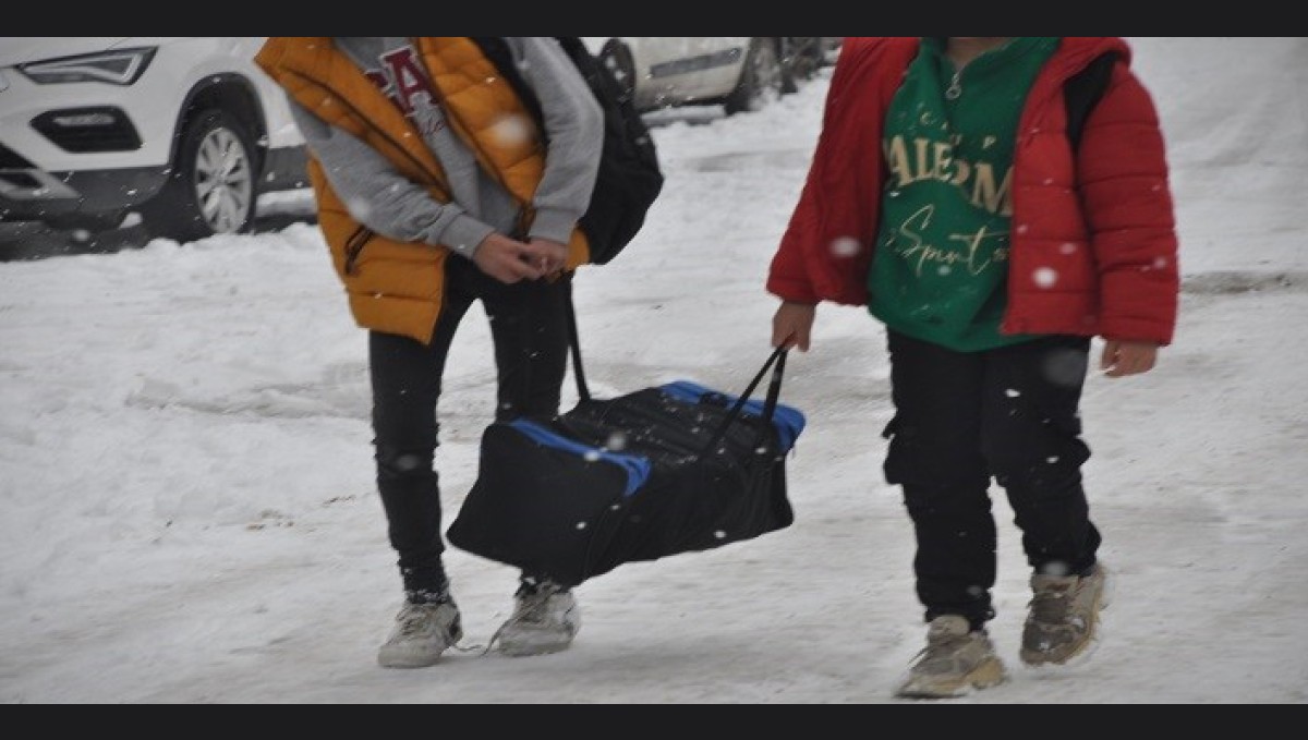 Bulanık'ta okullar tatil