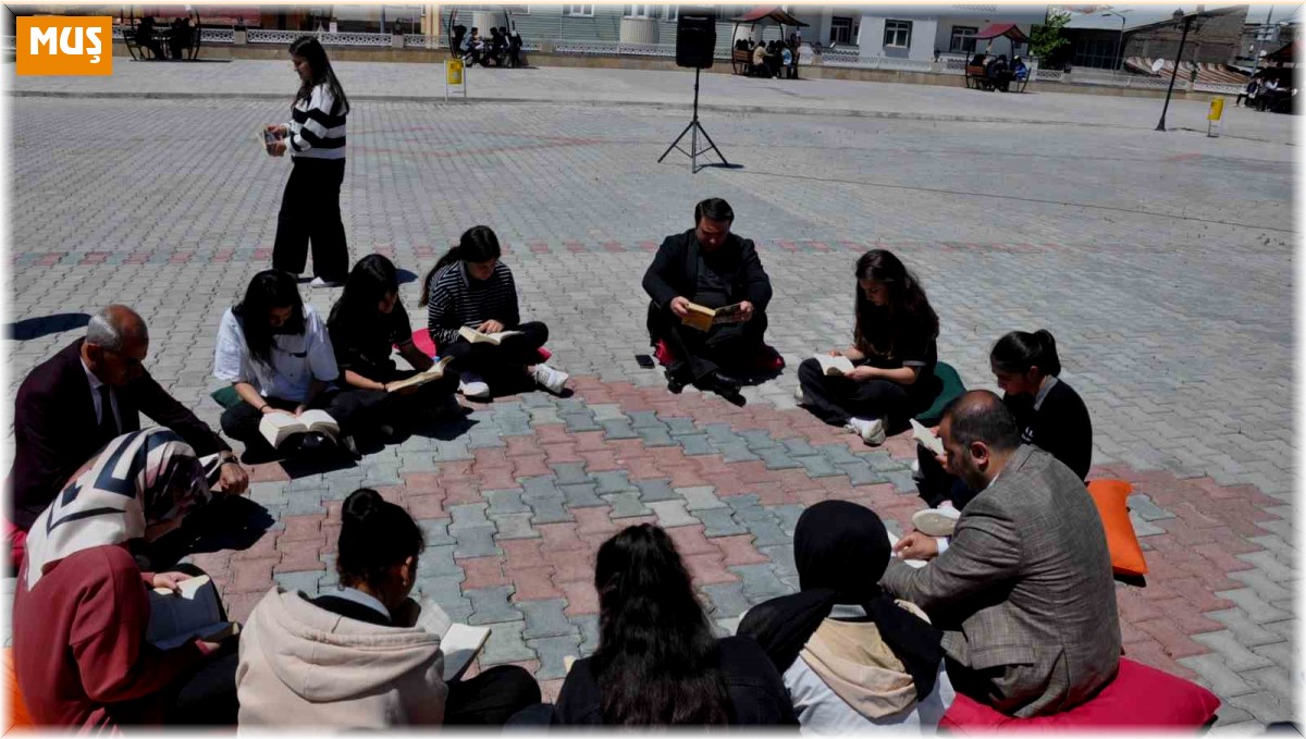 Bulanık'ta okuma etkinliği düzenlendi