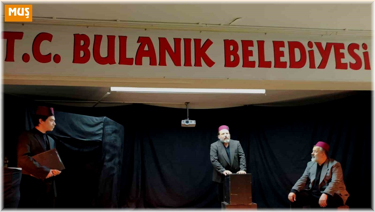 Bulanık'ta 'Şahidimiz Anadolu' oyunu sahnelendi