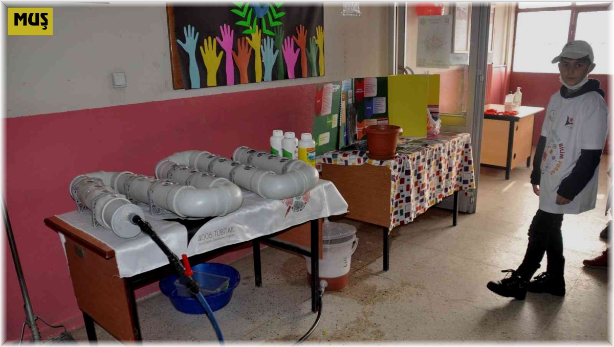 Bulanık'ta TÜBİTAK 4006 Bilim Fuarı açıldı