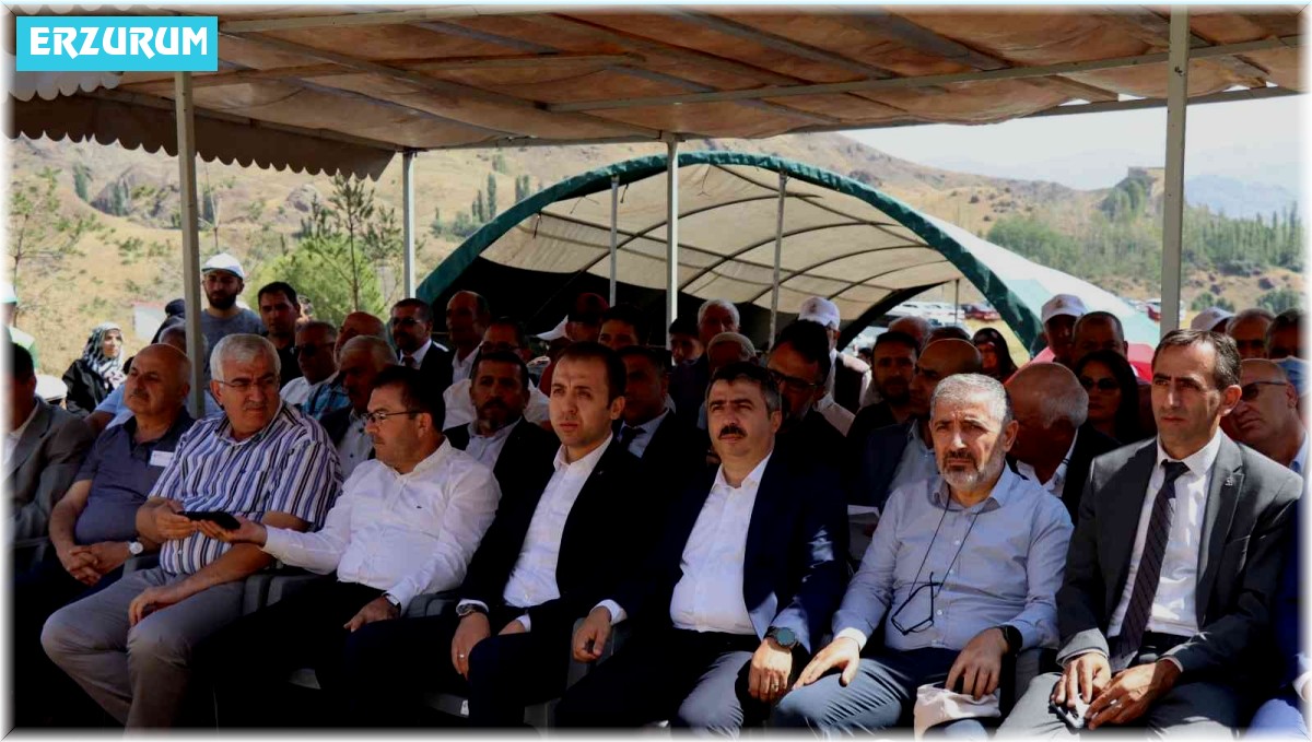 Bursa Yıldırım ilçesi Belediye Başkanı Yılmaz, Sümmani Şenliklerinde hemşerileri ile buluştu