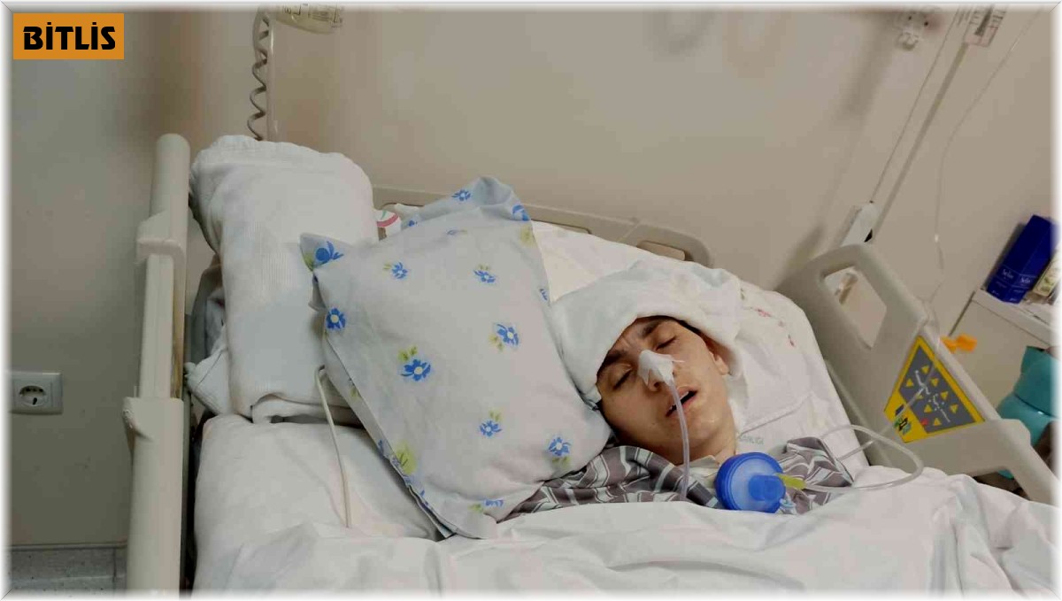 Burun ameliyatı olacaktı, 90 gündür yoğun bakımda hayat mücadelesi veriyor