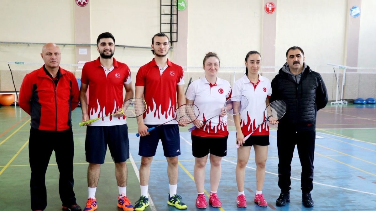 Büyükler Avrupa Badminton Şampiyonasında Türkiye'yi 8 sporcu temsil edecek