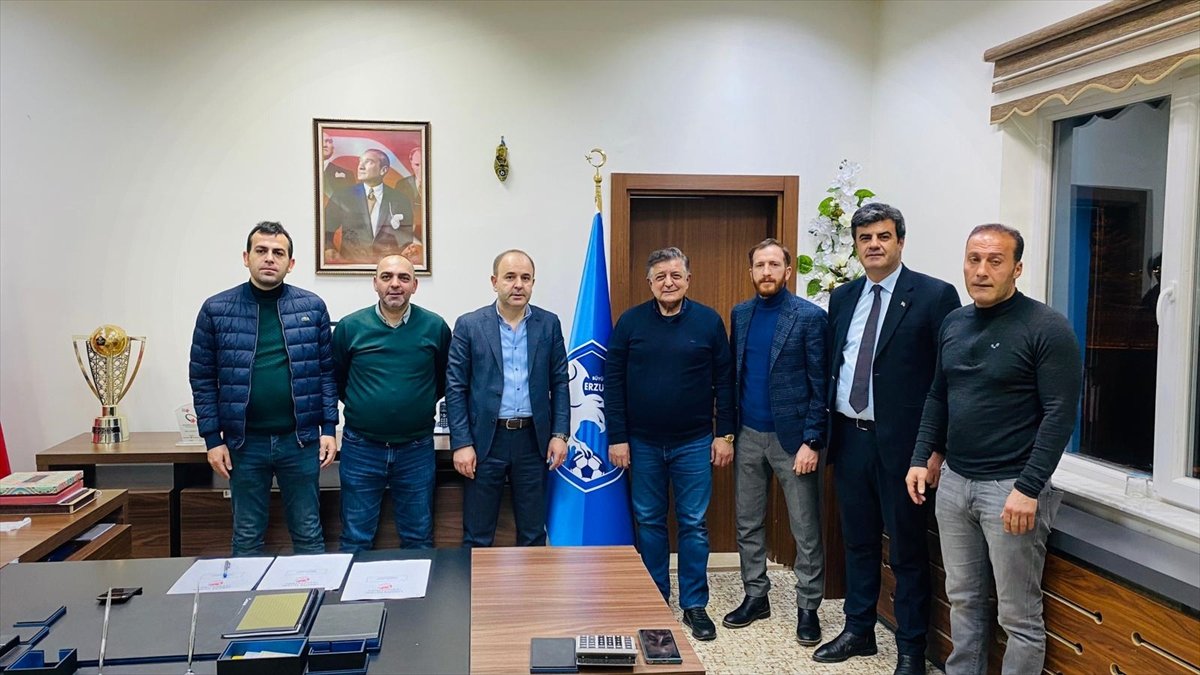 Büyükşehir Belediye Erzurumspor, teknik direktör Yılmaz Vural ile resmi sözleşme imzaladı