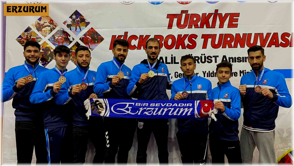 Büyükşehir'in altın yumrukları Ordu'da destan yazdı