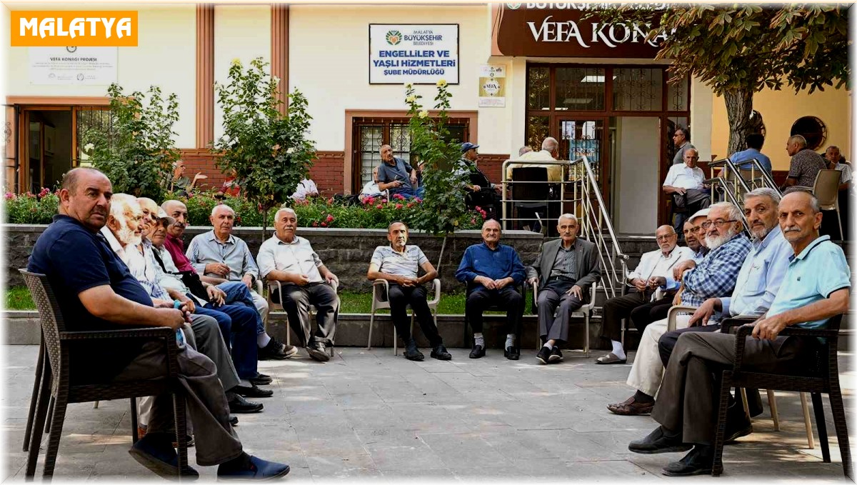 Büyükşehir yaşlıları unutmuyor