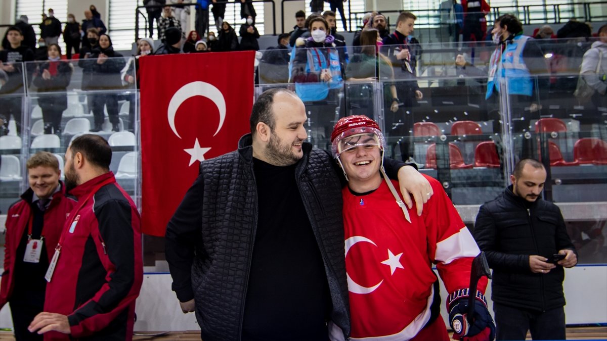 Buz Hokeyi Kadınlar Süper Ligi'nde yeni sezonun perdesi açılıyor