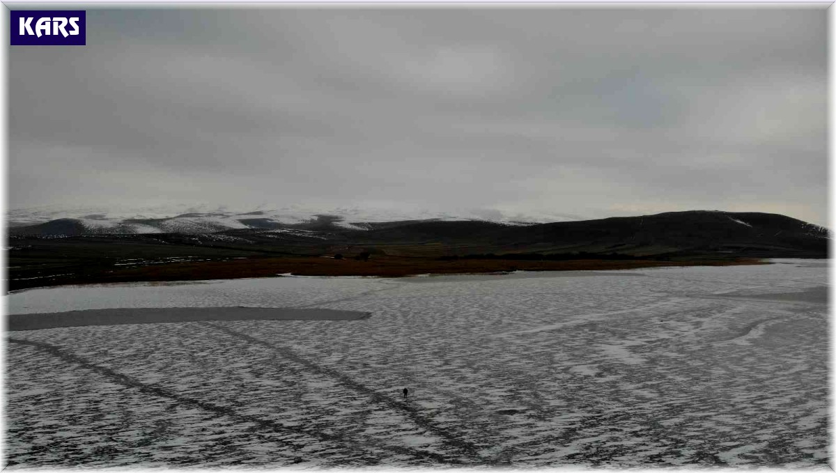 Buz tutan gölde ilk Kafkas dansı