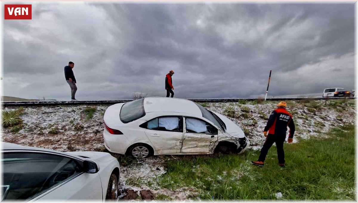 Buzlanma kazaları beraberinde getirdi