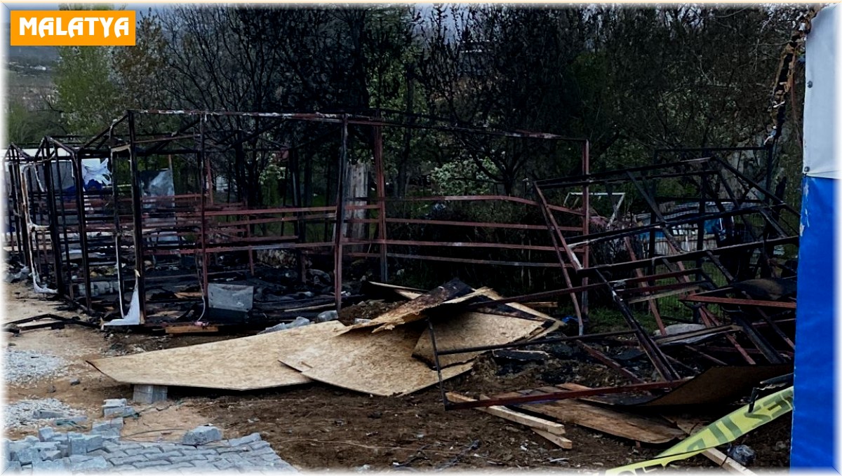 Çadır kentteki yangında 2 aylık bebek hayatını kaybetti