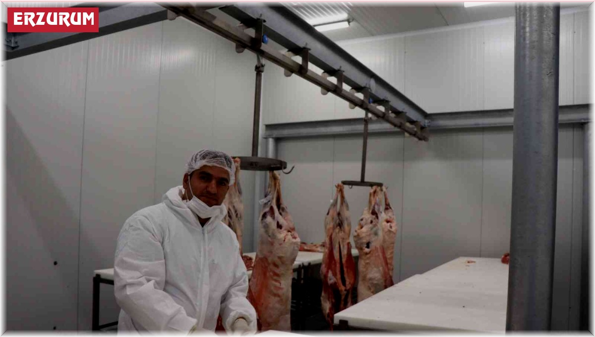 Cağ kebap fabrikası seri üretim yapıyor