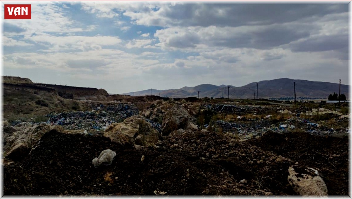 Çaldıran çöplüğünde ıslah çalışması