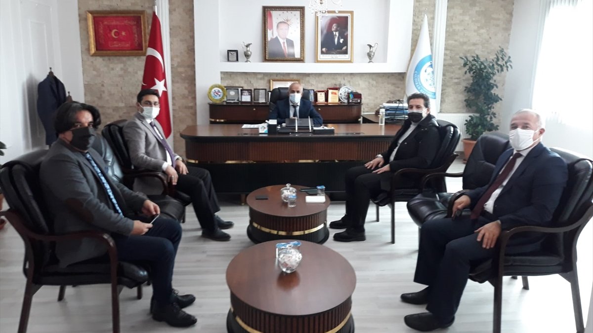 Çaldıran'da "kitap kafe ve spor kompleksi" projesi hayata geçirilecek