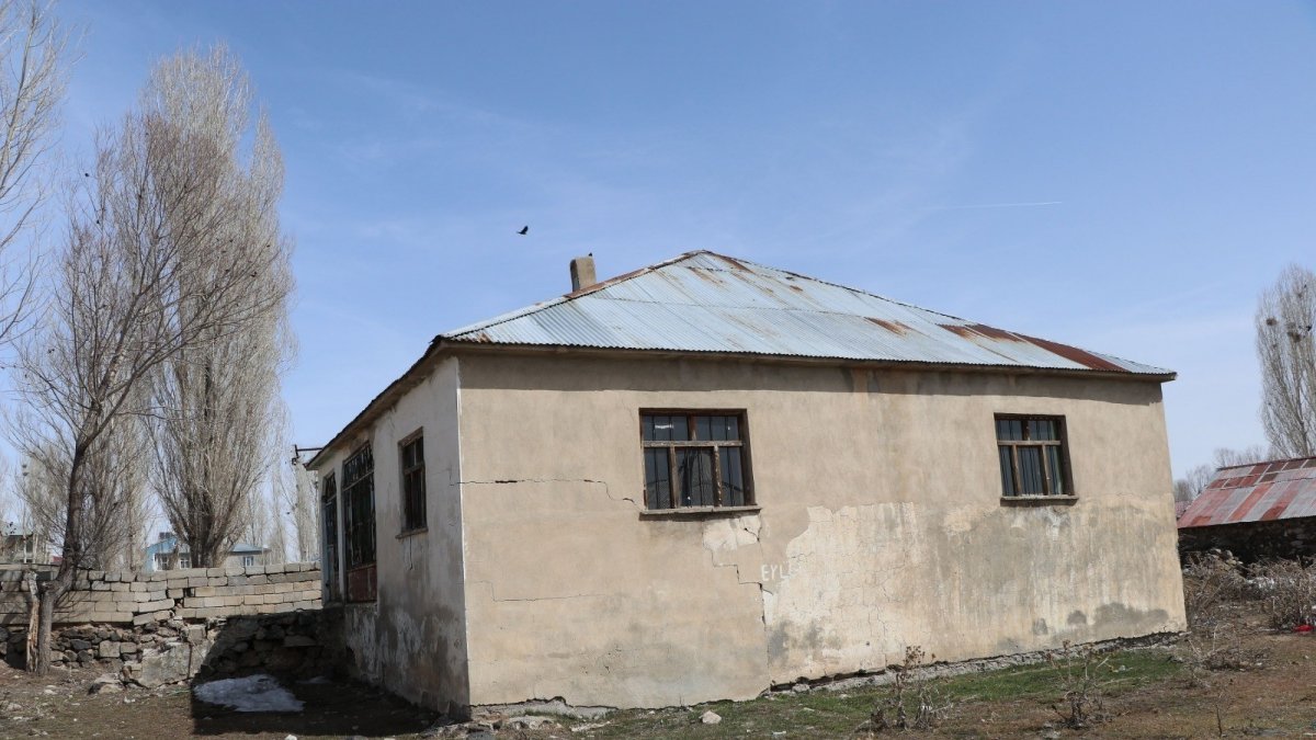 Çaldıran'da vahşet