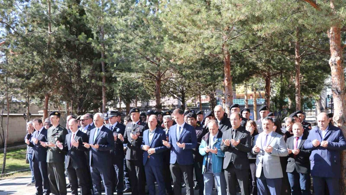 Çanakkale Şehitleri Oltu'da anıldı