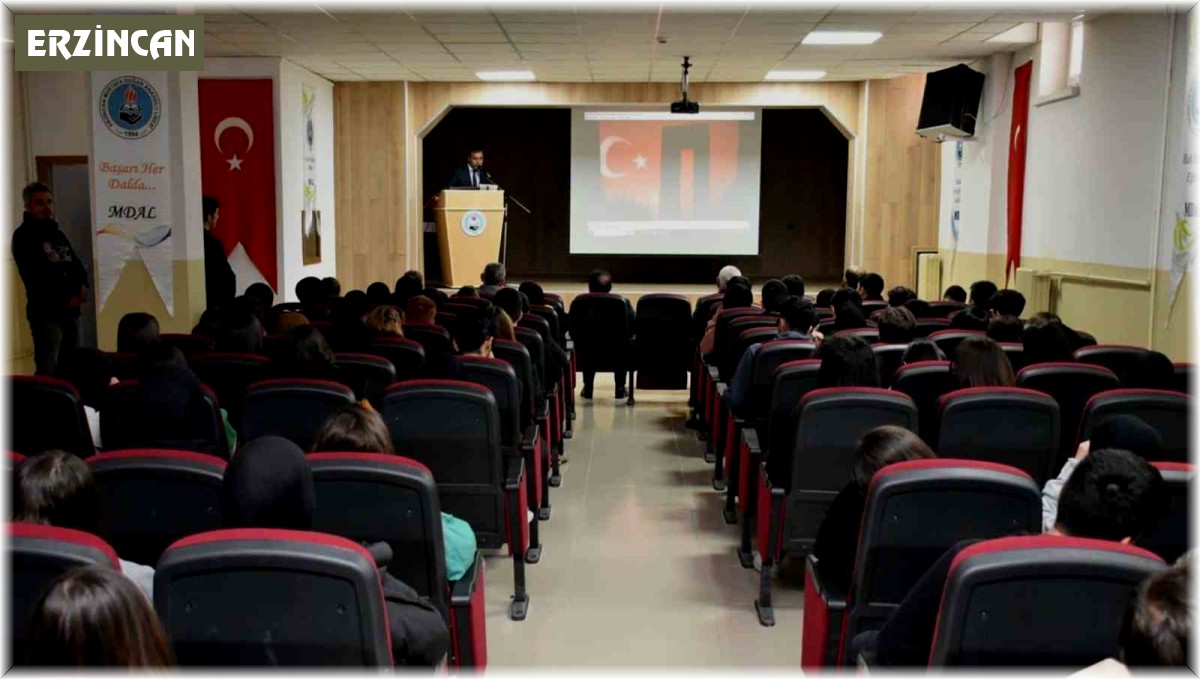 "Çanakkale Zaferi'nin Türk ve dünya tarihindeki yeri" isimli konferans yapıldı