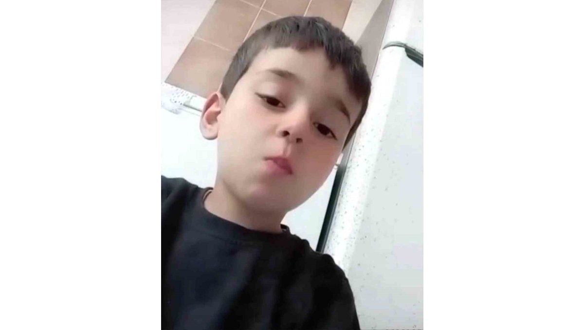 Çatak'ta göçük altından kurtarılan 6 yaşındaki Muhammed yaşam savaşını kaybetti