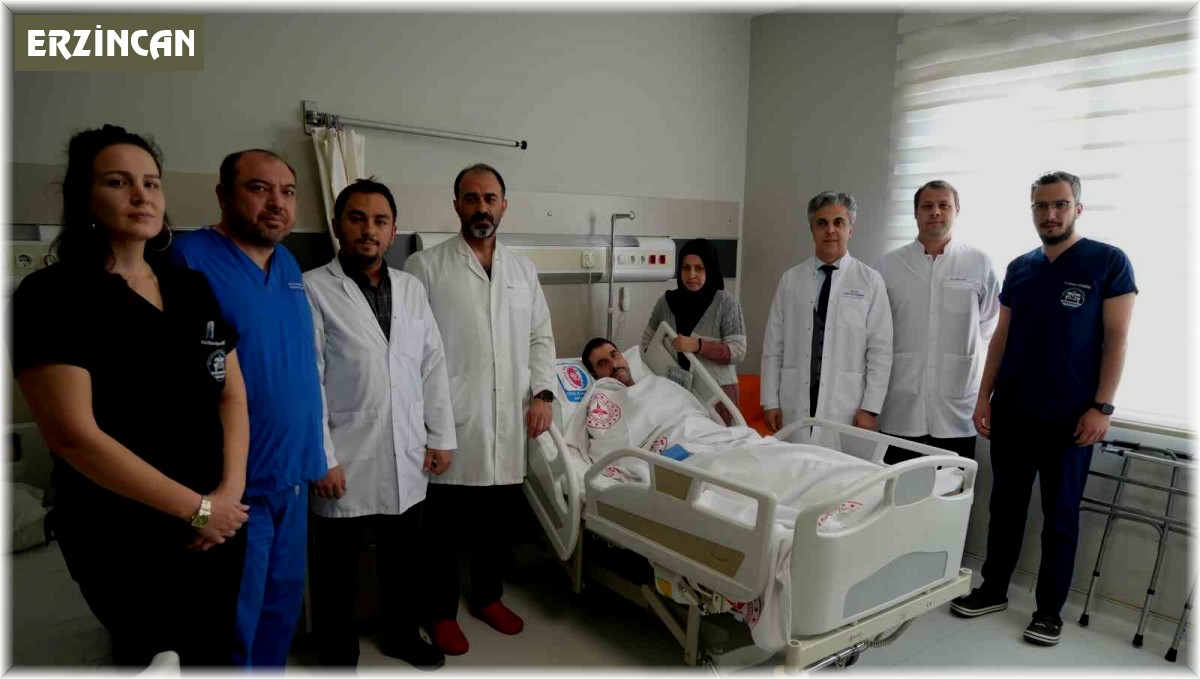 Çatıdan düşmesi 35 yıldır tutmayan kalçasının iyileşmesine vesile oldu