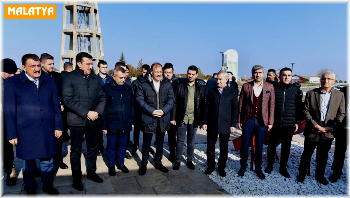 Çavuşoğlu'ndan şehir parkına tam not