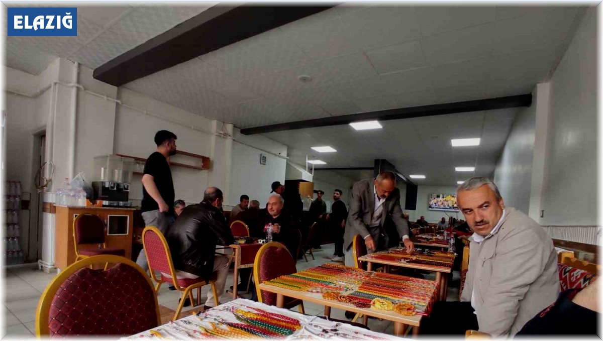 Çay ocağında sergilenip 81 ile gönderiliyor