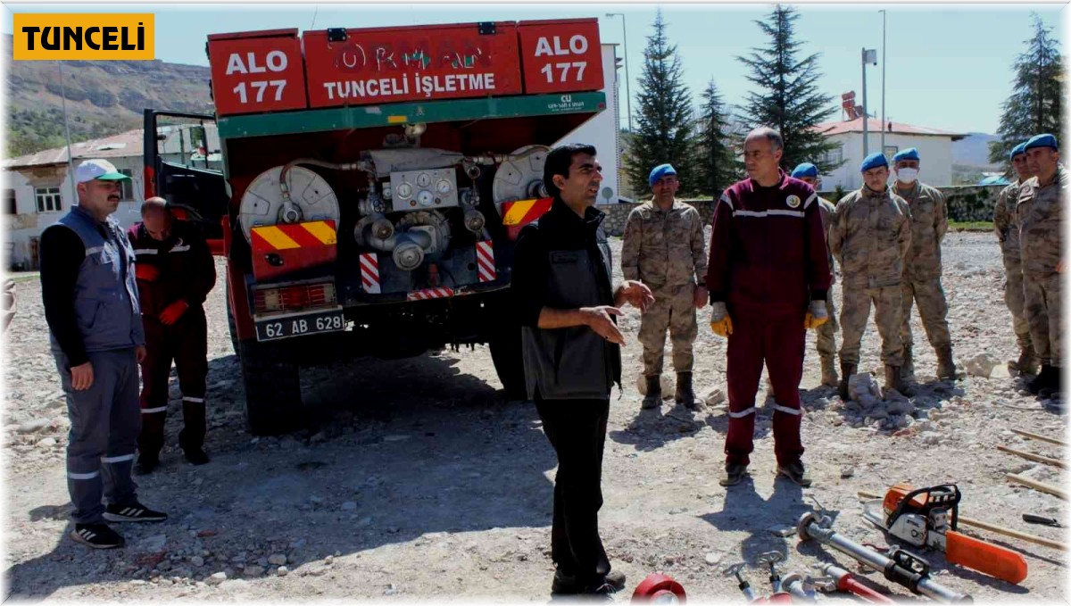 Çemişgezek'te jandarma ve güvenlik korucularına yangınla mücadele eğitimi