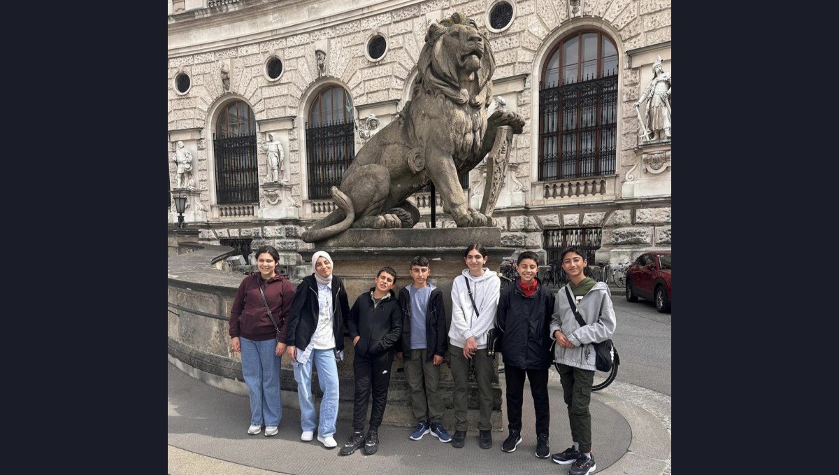 Çemişgezekli öğrenciler Viyana'yı gezdi