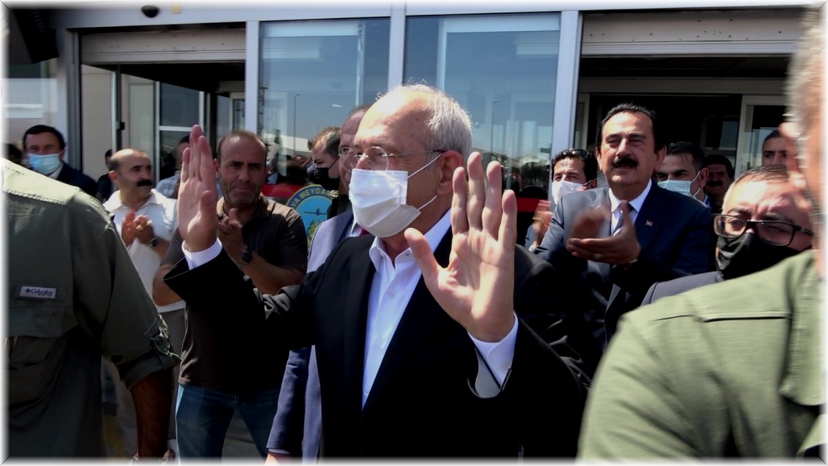 CHP Genel Başkanı Kemal Kılıçdaroğlu Yüksekova'da