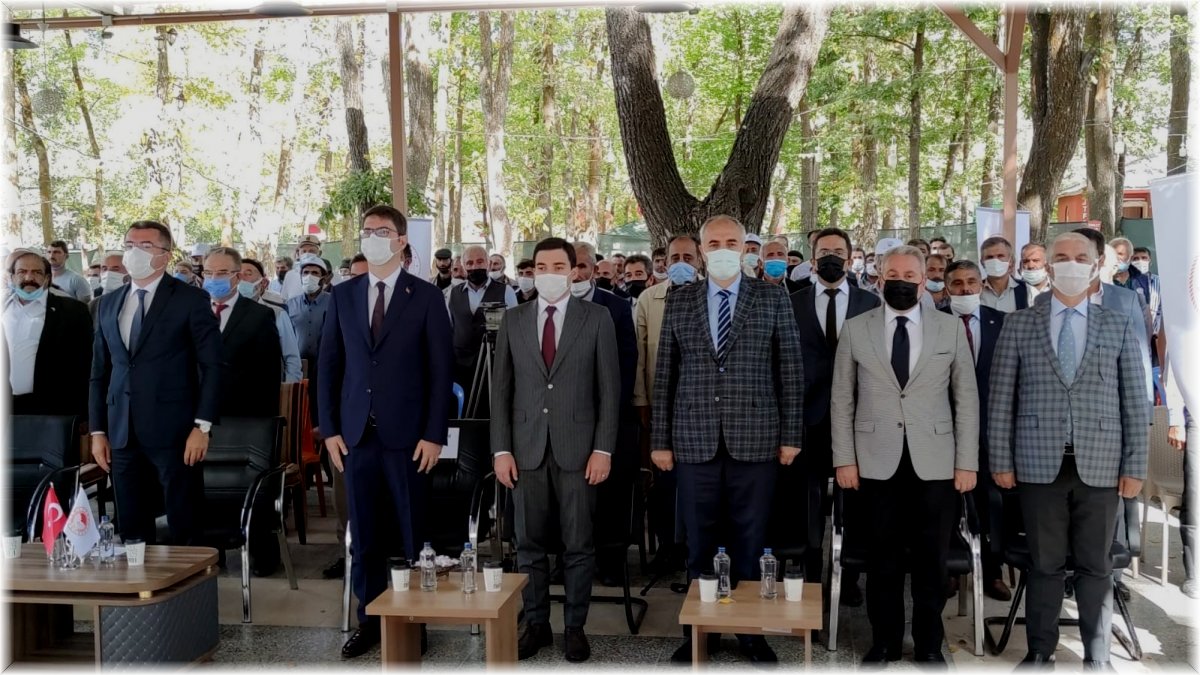 Çiftçilere yem bitkisi tohumu dağıtıldı