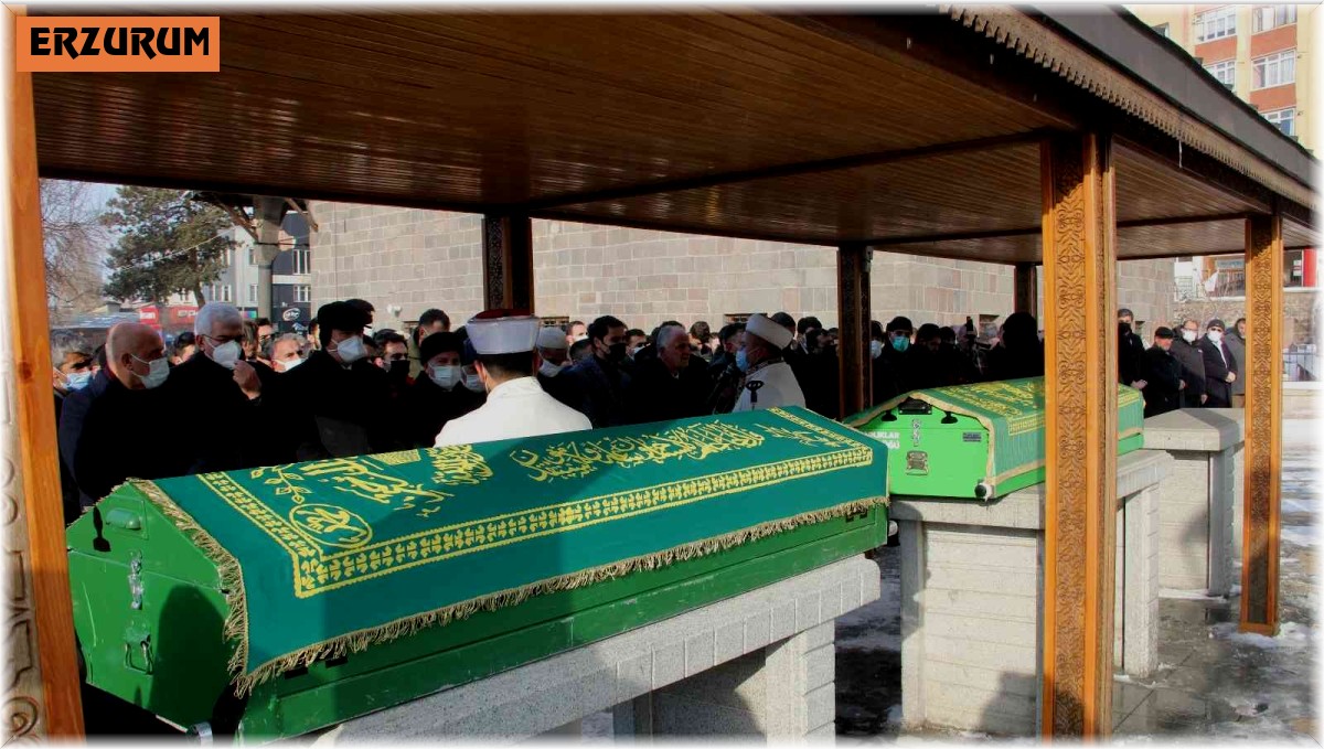 Çığ altında hayatını kaybeden amca çocukları son yolculuğuna uğurlandı