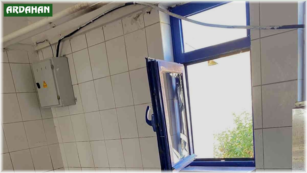 Çıldır Belediyesine ait sosyal tesislerde hırsızlık