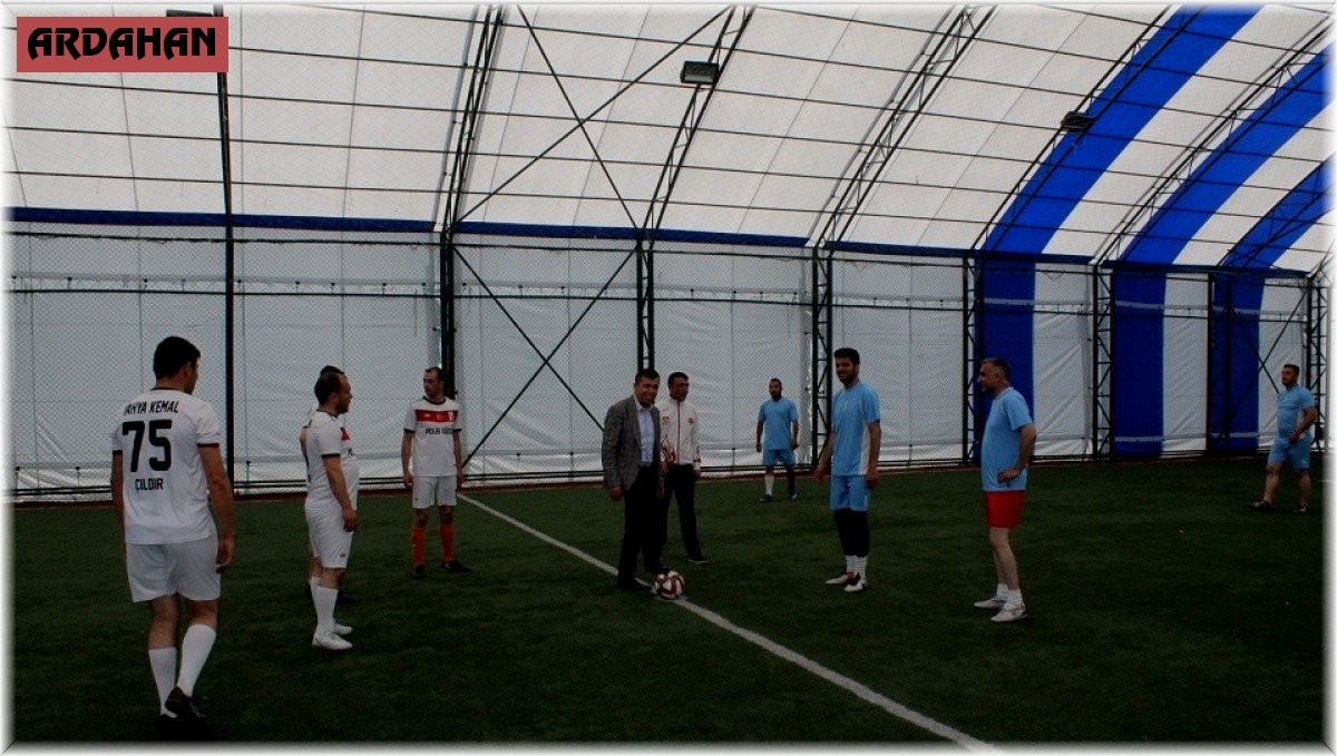 Çıldır'da kurumlar arası futbol turnuvası