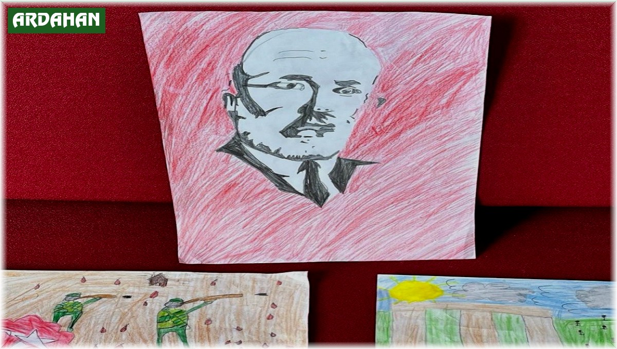 Çıldır İlkokulunda İstiklal Marşını Güzel Okuma ve Resim Yarışması