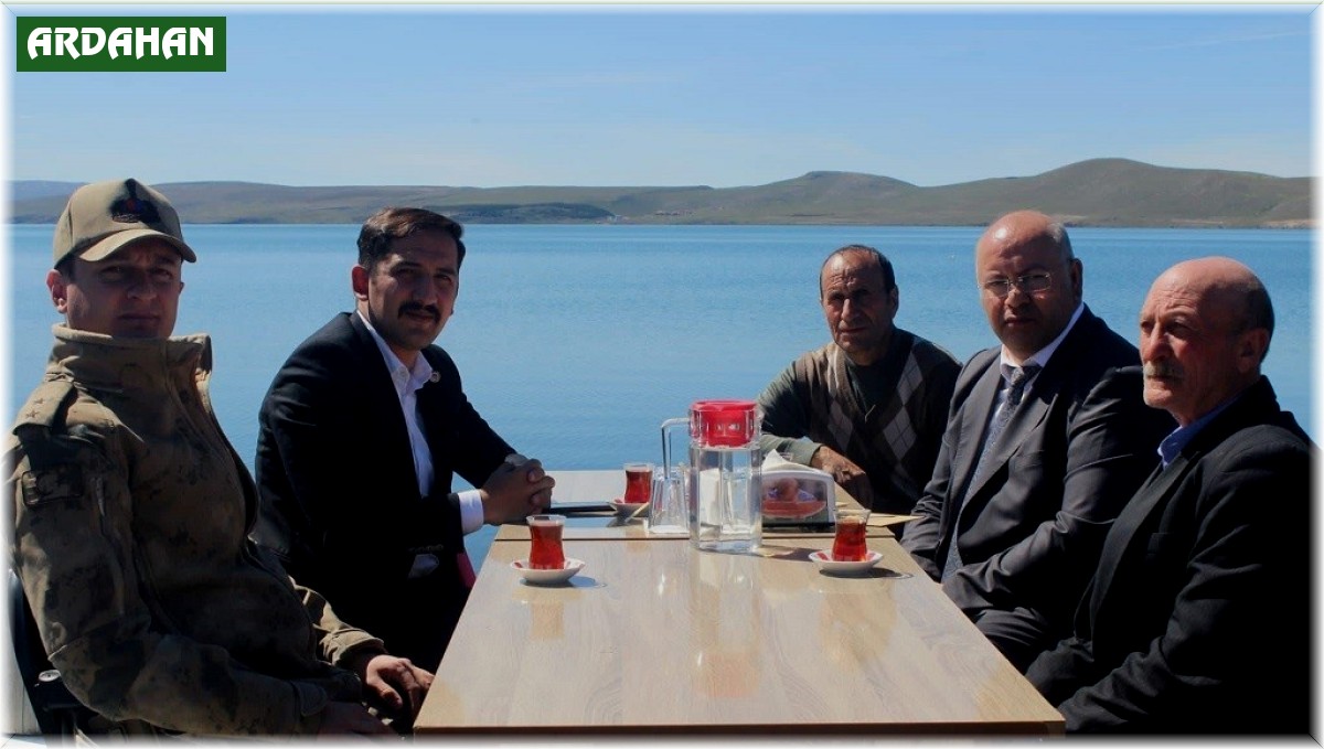 Çıldır Kaymakamı İpek, köylerde incelemelerde bulundu