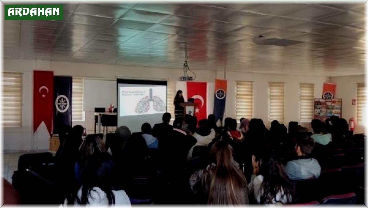 Çıldır MYO'da akciğer kanseri konferansı