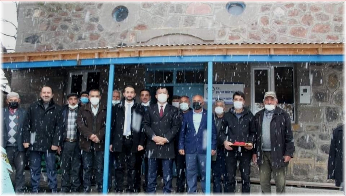 Çıldır Yeni Beyrahatun Köyü Camisi hizmete açıldı