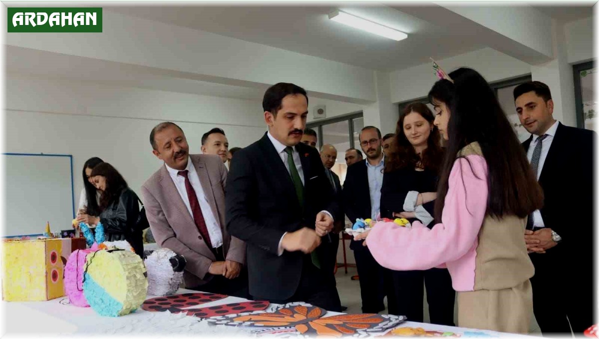 Çıldırlı öğrencilerden el emeği göz nuru sergi