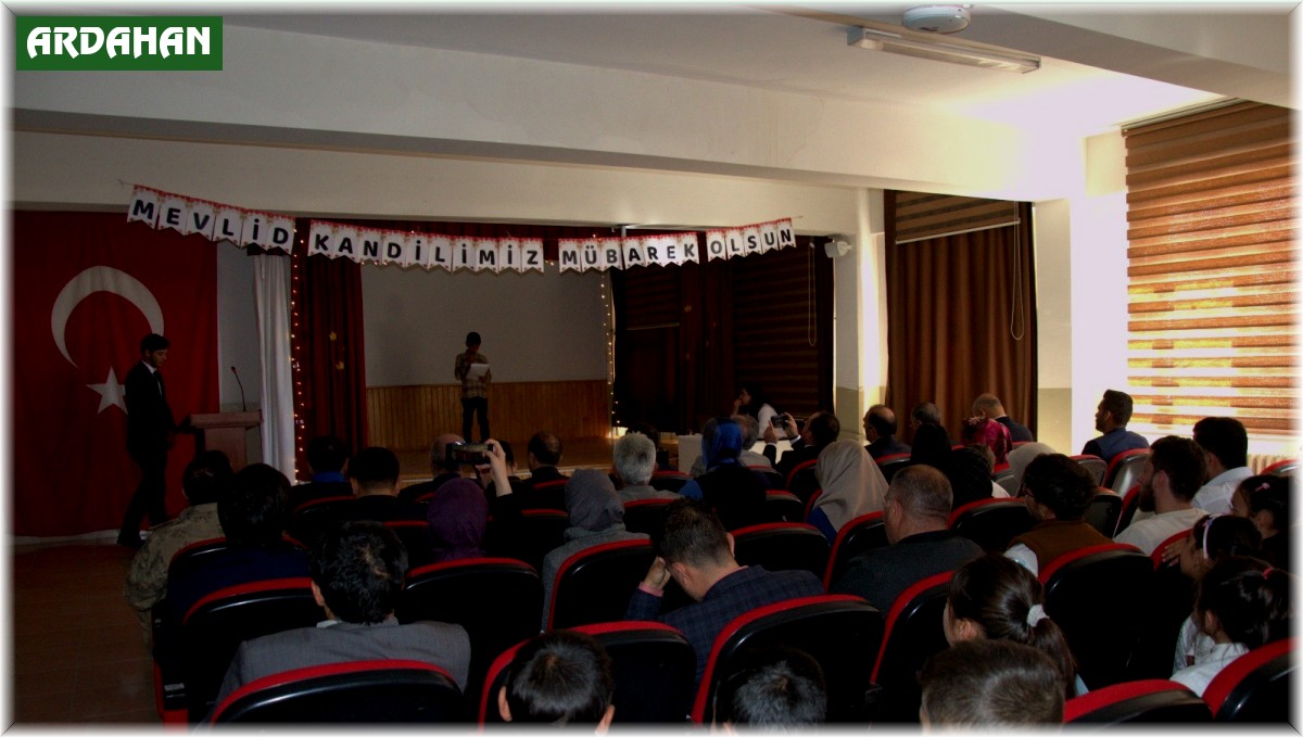 Çıldırlı öğrencilerden Peygamberimize mektup