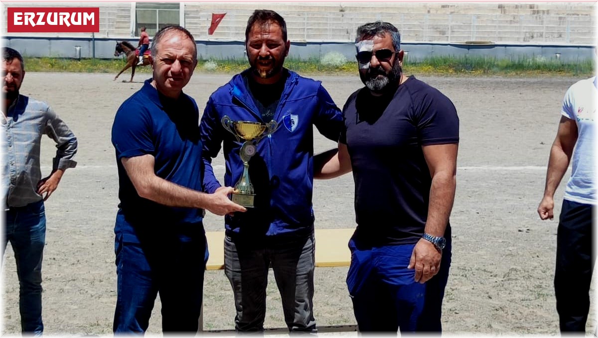 Ciritte kupalar sahiplerini buldu