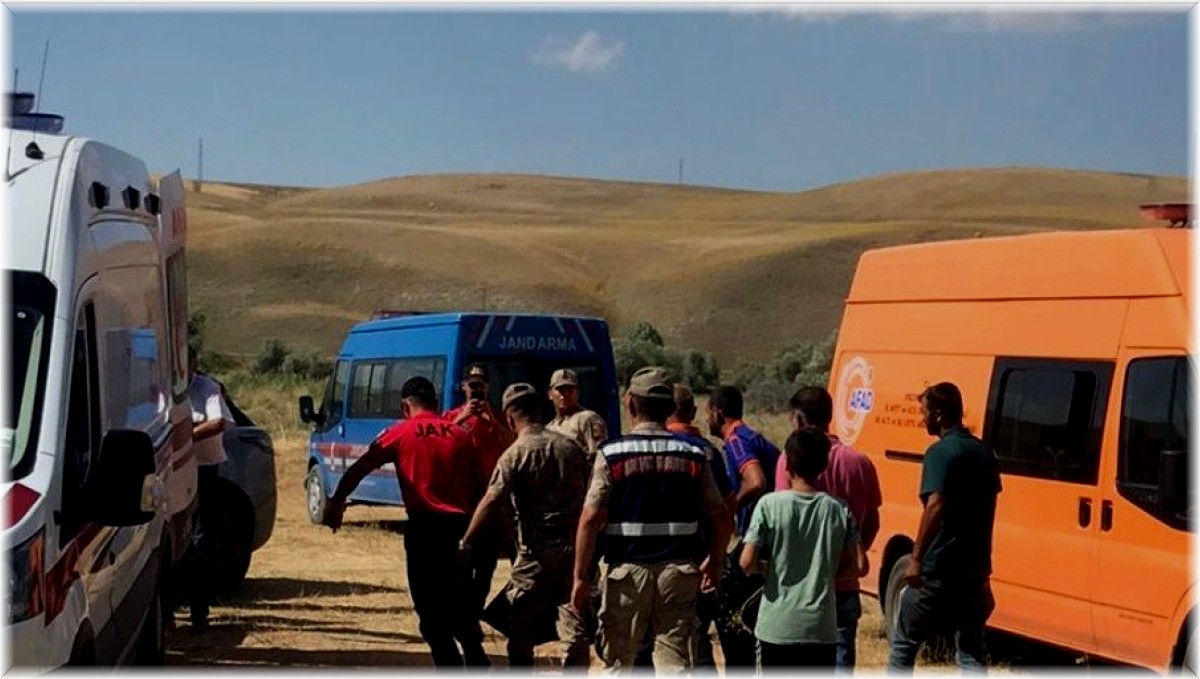Çocuğunu kurtarıp akıntıya kapılan annenin cansız bedenine ulaşıldı