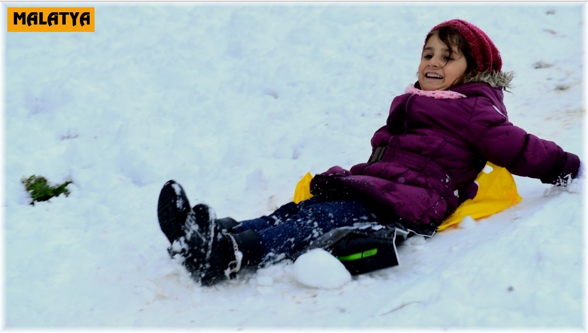 Çocuklar karın keyfini çıkardı