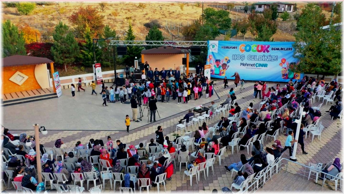 Çocuklar, Yeşilyurt çocuk şenliğinde keyifli anlar yaşadı