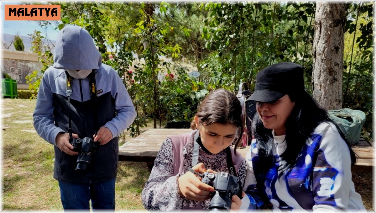 Çocukların fotoğraf merakı