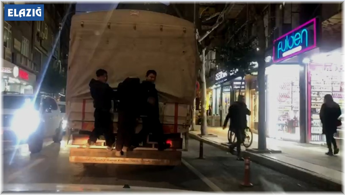 Çocukların tehlikeli oyunu kameralara yansıdı