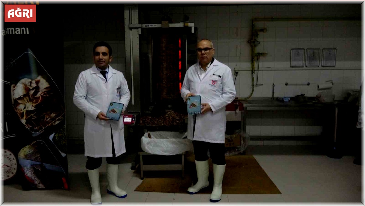 Coğrafi işaret olarak tescil edilen Ağrı döneri lezzetiyle sofraları süslüyor